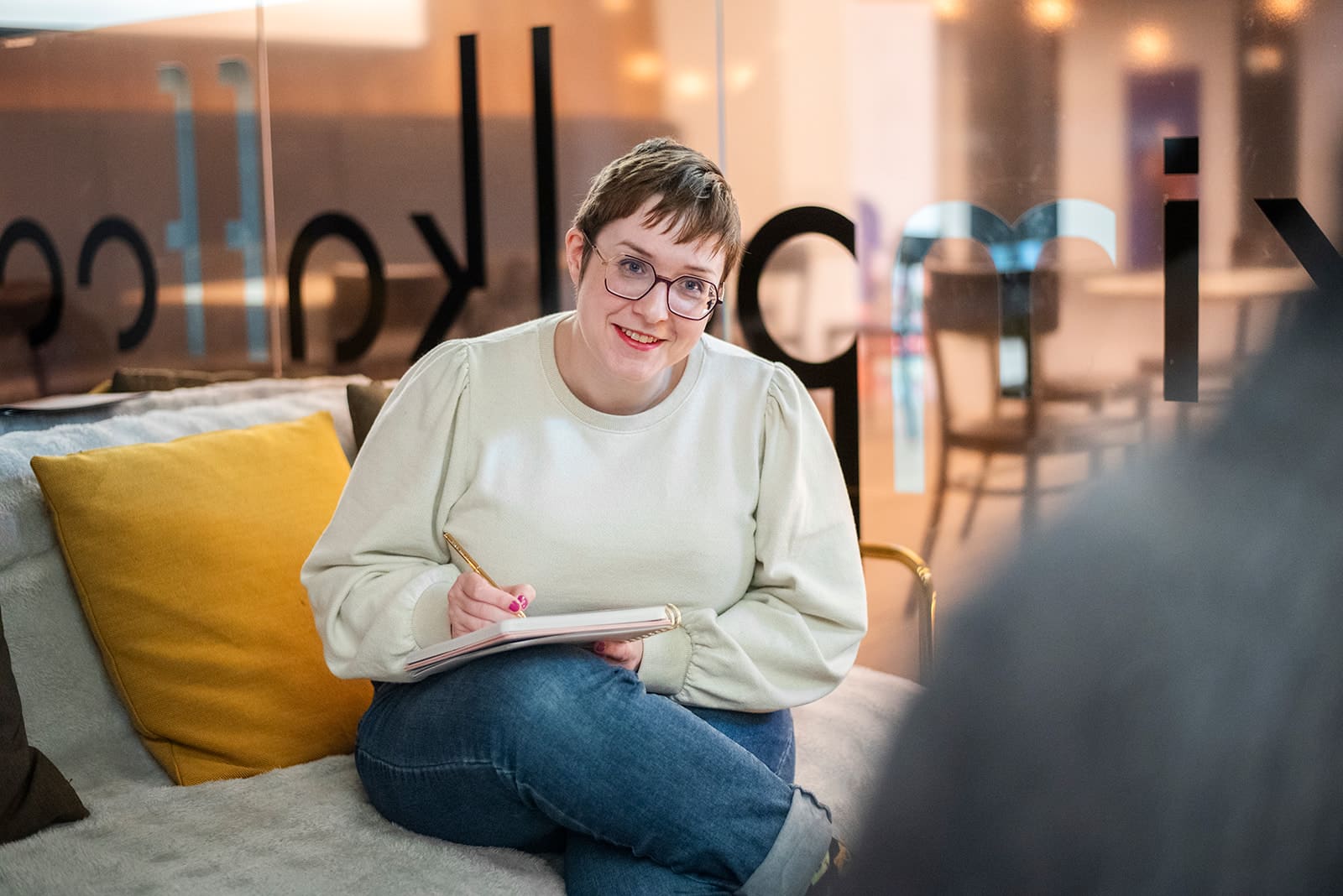 Studio Saar Sara Nysten Zaakvoerder grafisch ontwerp online offline communicatie